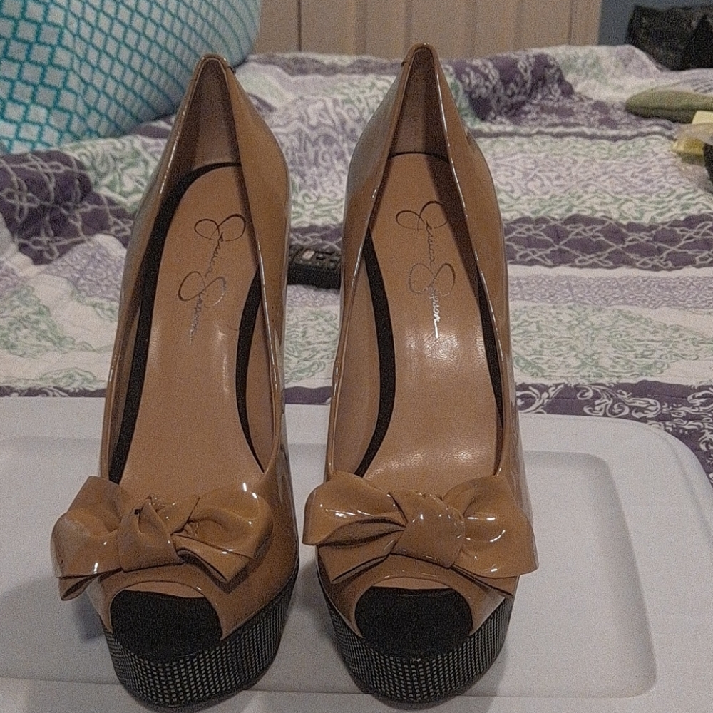 Jessica Simpson platform Stilettos